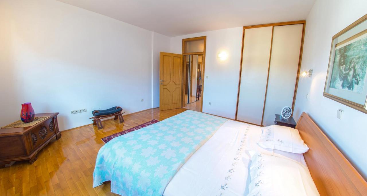 Apartment Italy - Promenade Μόσταρ Εξωτερικό φωτογραφία